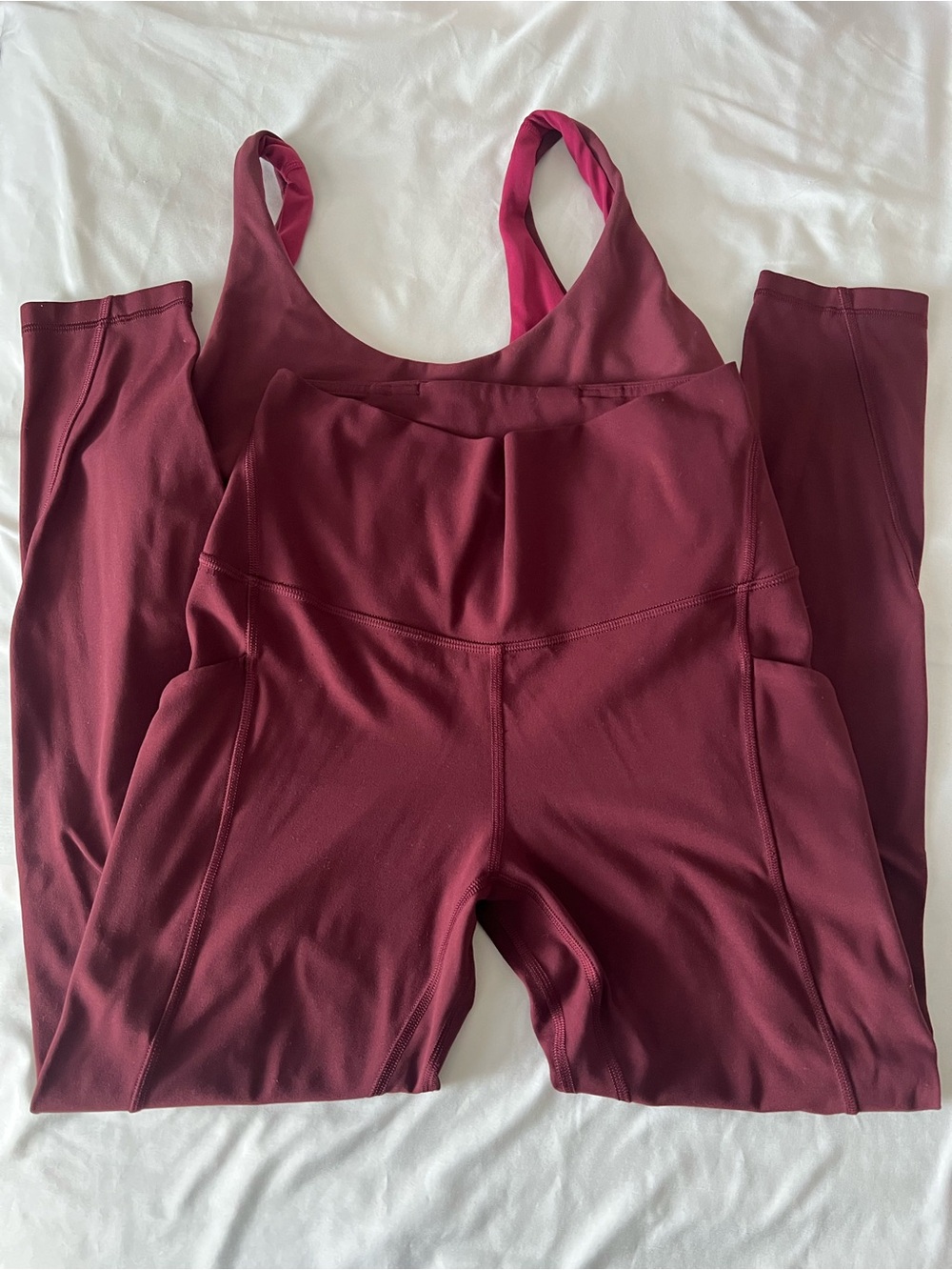 Lululemon- Align reversible Sports Bra (10) & Leggings (6) Set - Picture 10 of 10